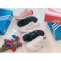 在飛比找蝦皮購物優惠-補貨🔺Adidas Originals Falcon 白色 