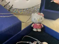 在飛比找Yahoo!奇摩拍賣優惠-※芯閣名牌精品店※ SWAROVSKI Hello Kitt