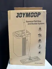 Flat Mop and Bucket System, Separates Dirty and Clean Water, 8 Washable Pads