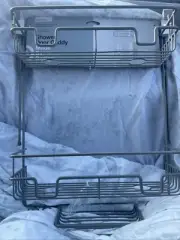 Made By Design Over the Door Wire Shower Caddy 064-20-1081 NEW (2A)