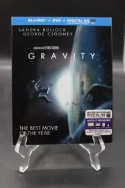 Gravity (Blu-ray + DVD, 2013, 2-Disc Set)