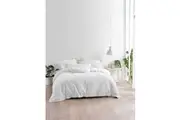 Deluxe Waffle Quilt Cover Set (White) - Queen