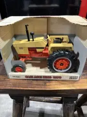 CASE 1070 TRACTOR 1/16 WF Ertl MIB 1997 Agri-King