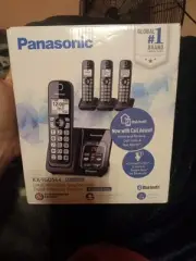 Panasonic KX-TGD564M Single Line DECT 6.0 Cordless Phone