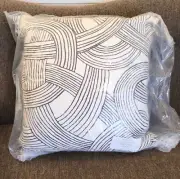 Schumacher Freeform Black & White Pillow w/ Duck Feather Inserts 20"x20"