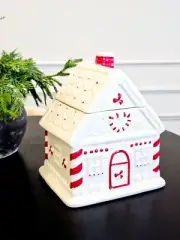 Adorable Candy Cane House, Cookies,Candy Jar, Ceramic ,New, Gingerbread house,