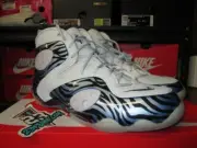 NIKE ZOOM ROOKIE PREMIUM PRM MEMPHIS TIGERS CJ0171 001 VAST GREY PHOTO BLUE