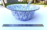 Blue & White Splatter Swirl Enamelware Basin Serving Bowl with Spoon 12.5 Inches