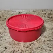 Tupperware Servalier Stacking Cookie Canister 7.5 Cup One Touch Seal Bright Pink