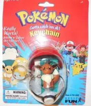 NEW 751-OKB NINTENDO POKEMON KEYCHAIN POKEBALL 1999 CATCH N RELEASE EEVEE #133