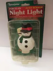 Snowman Porcelain Night Light, Auto Sensor, Home Center, NIB