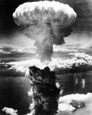 New 8x10 World War II Photo: Mushroom Cloud over Nagasaki after Atomic Bomb