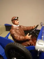 1/18 FIGURE DRIVER 1 CHENARD 1923 VROOM PAINTED FOR MINICHAMPS SPARK LE MANS
