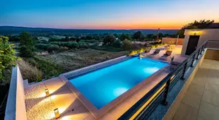 Villa Matea - heated pool, peace, view