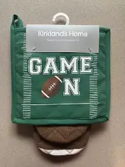 Football Theme Oven Mitt & Potholder set - NWT