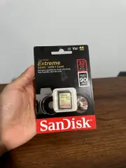 SanDisk Extreme 32GB SDHC 90 MB/S UHS-1 SD Class 10 Memory Card SDSDXVE-032G U3