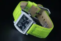 在飛比找蝦皮購物優惠-庫存出清台灣本地品牌joe水晶鑽石英錶24mm蘋果綠色鱷魚皮