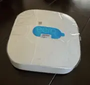 Eero Pro 6E mesh wifi router - 2.5 Gbps Ethernet - Model S010001