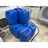 在飛比找蝦皮購物優惠-二手空桶20L 食品級HDPE加厚藍色化工桶 白色酒精桶 發