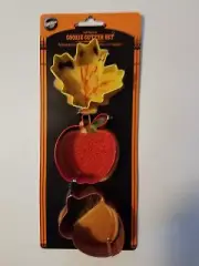 New Wilton Fall Festival Cookie Cutter Set - Leaf, Apple, Acorn