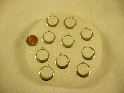 Vintage Silver-tone metal circle charms