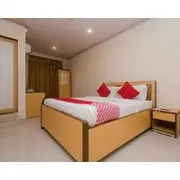 Hotel Orbit Inn Near Infiniti Mall