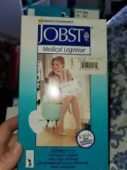 JOBST FIRM COMPRESSION KNEE HIGH SMALL MOCHA 20-30 MmHg 12175
