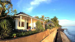 艾爾沙尼海灘別墅Air Sanih Beach Villa