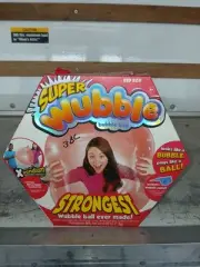 SUPER WUBBLE BUBBLE BALL STRONGEST BALL EVER MADE!!