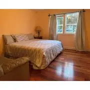 Cheerful,very Clean 4 Bedrooms House