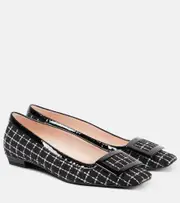 [Roger Vivier] Roger Vivier Belle Vivier bouclé pumps AU 4 black