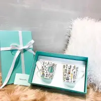 在飛比找Yahoo!奇摩拍賣優惠-【風口潮流】Tiffany & Co 城市與禮物圖紋 骨瓷馬