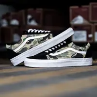 在飛比找蝦皮購物優惠-Vans X Bape 迷彩黑白原版