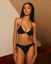[Kaiami] Kaiami Women's Camryn Triangle Bikini Top in Black Size 10 10 Black