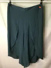 AUTOGRAPH DARK GREEN WRAP CROP PANTS SIZE 26 COMFORTABLE ALL NEW