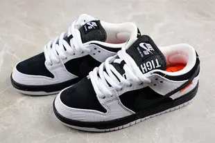 Tightbooth x Nike SB Dunk 黑白反轉熊貓