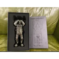 在飛比找蝦皮購物優惠-KAWS：HOLIDAY SPACE Companion 鐵