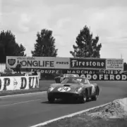Lucien Bianchi Jean Beurlys Ferrari 250 GTO 5th position action 1964 Photo
