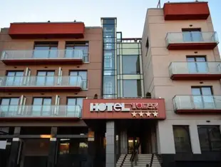 Hotel Tolea