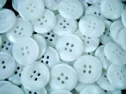 Buttons 20mm Off White 30pc Sewing Clothing Crafts Dressmaking