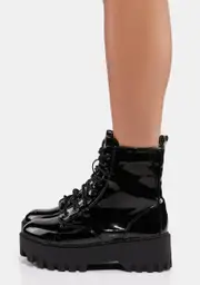 Patent Onyx Too Famous Boots