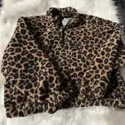 Animal Print Pullover Jacket XL