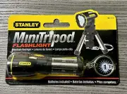 Stanley Mini Tripod Keychain Handheld LED Flashlight 2006 95-113