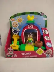 COCOMELON FUN BARN PLAY SET WITH FIGURE, SPINNING BARREL & TEETER TOTTER - NEW