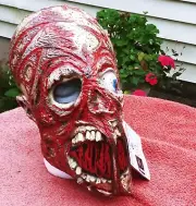 Rubie's Costume Co. Gargoyle Face Scary Halloween Mask