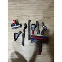 在飛比找蝦皮購物優惠-(原廠貨）dyson V8 carbon fibre 吸頭