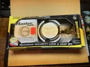 NEW Genuine Master 48RG85 Lock Hidden Shackle Hasp Padlock M 736KAD PFCCSEN