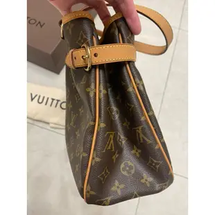 LV  Monogram Batignolles Tote Bag 肩背包 手提包 M51154