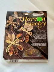 Vintage The Beadery Harvest Jewelry Kit Necklace Earrings & Pin 4906
