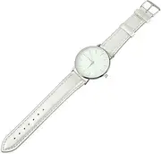 [GLSTOY] 1Pc Unisex Silver Quartz Wristwatch Stylish Retro Occasions Lightweight Durable for Casual and Formal Wear Skin Friendly Allergenic